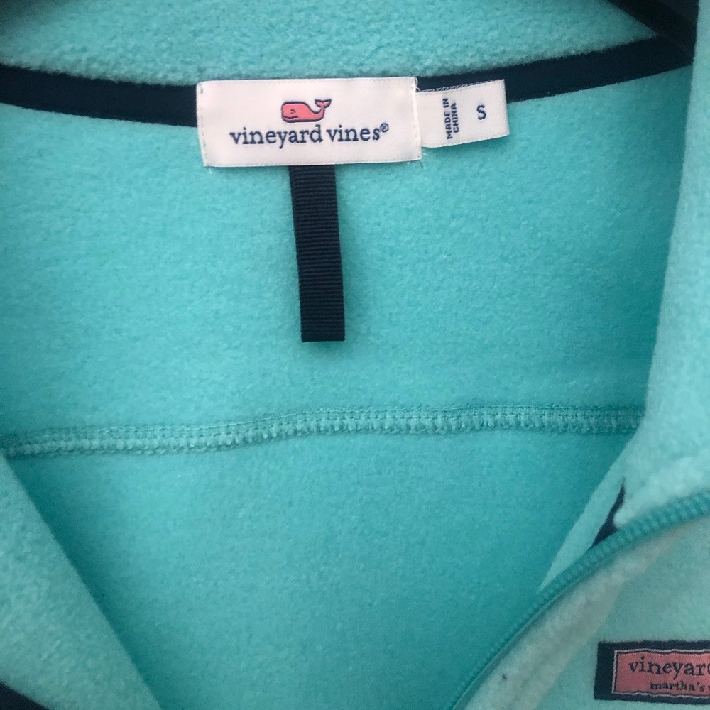 vineyard vines womens fleece vest